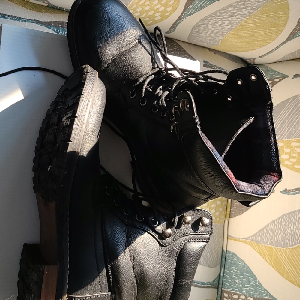 Italian leather men boots